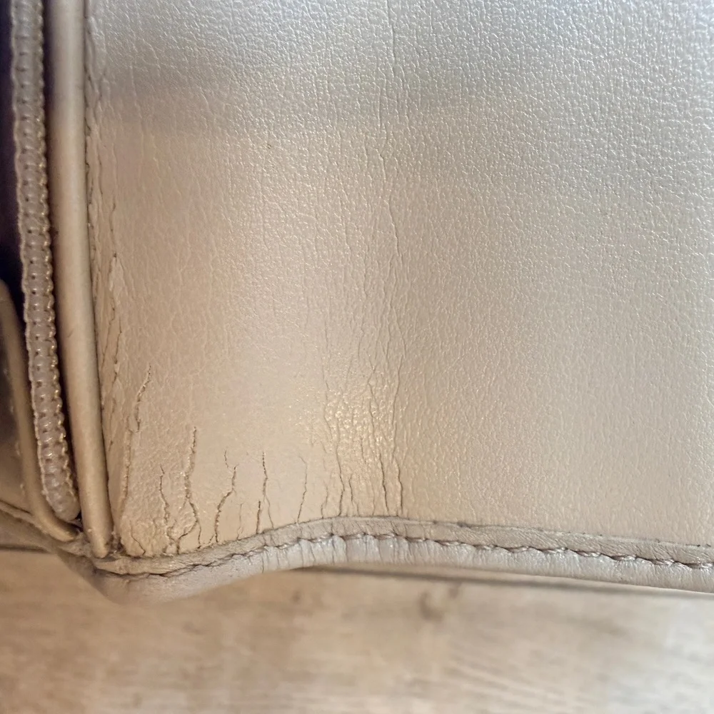 Authentic Coach beige wallet